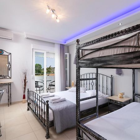 A Ponte Studios & Apartments Sykia Chalkidikis Exteriör bild